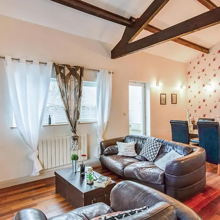 1 Bedroom In *